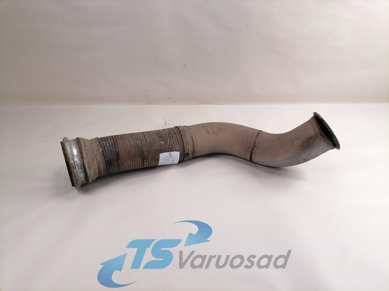 Volvo Exhaust pipe 22327400 - Prigušivač za Kamion: slika 1 Volvo Exhaust pipe 22327400 - Prigušivač za Kamion: slika 1
