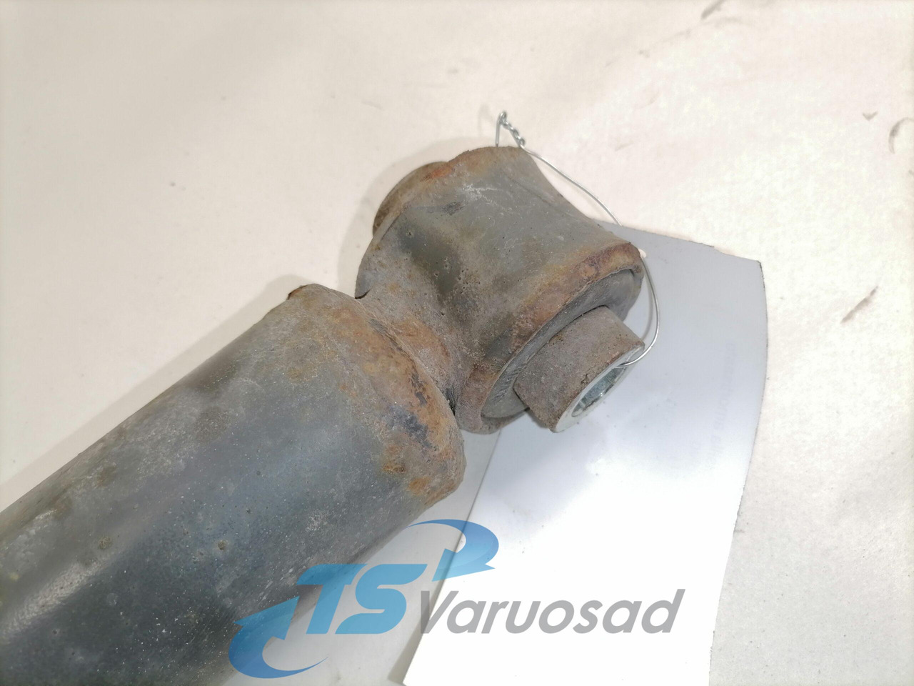 Volvo First axel shock absorber 21866530 - Amortizeri za Kamion: slika 3 Volvo First axel shock absorber 21866530 - Amortizeri za Kamion: slika 3
