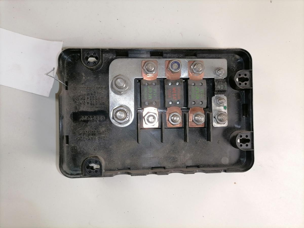 Volvo Fuse box 20512928 - Osigurač za Kamion: slika 3 Volvo Fuse box 20512928 - Osigurač za Kamion: slika 3
