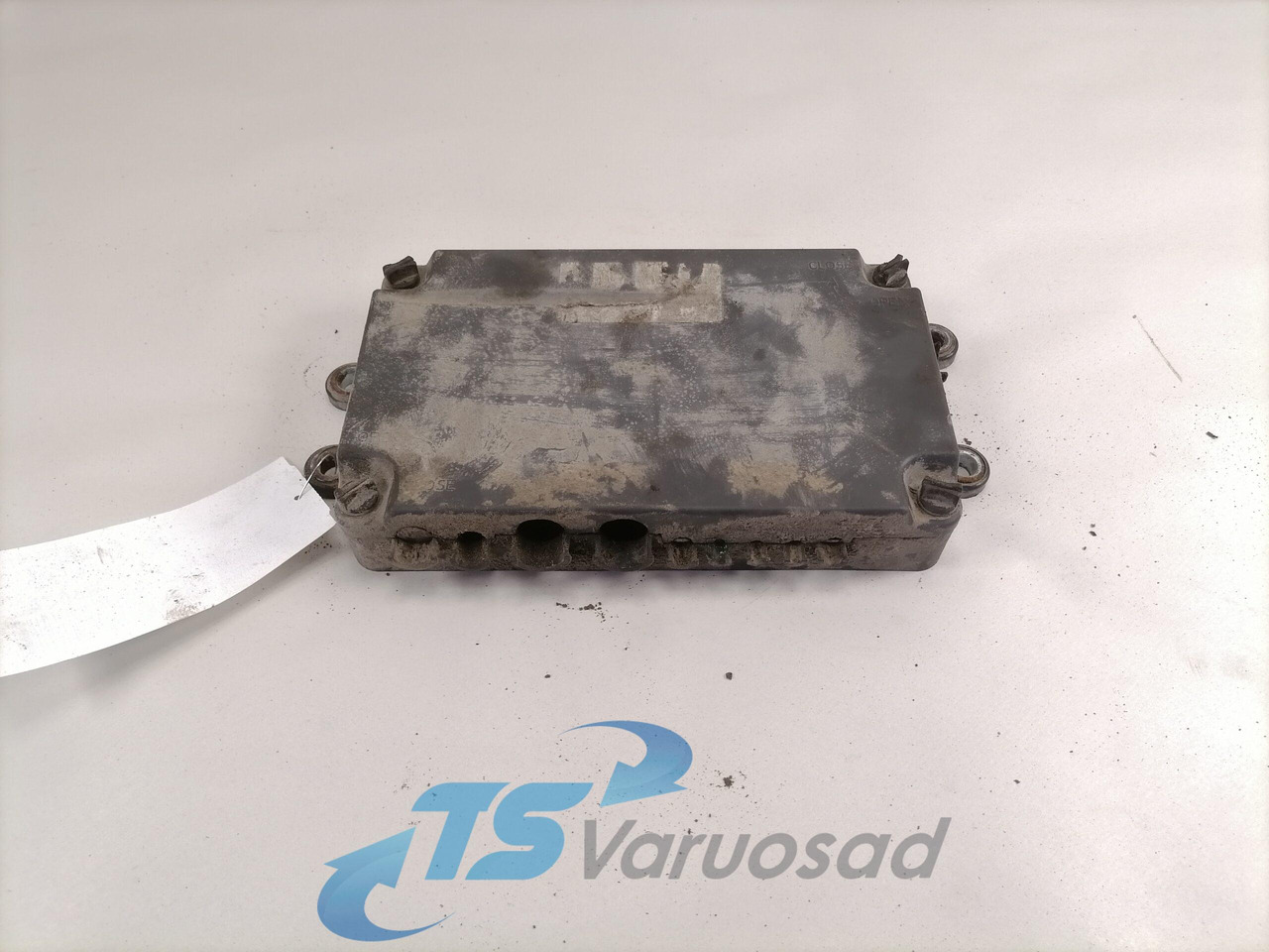 Volvo Fuse box 21717590 - Osigurač za Kamion: slika 1 Volvo Fuse box 21717590 - Osigurač za Kamion: slika 1