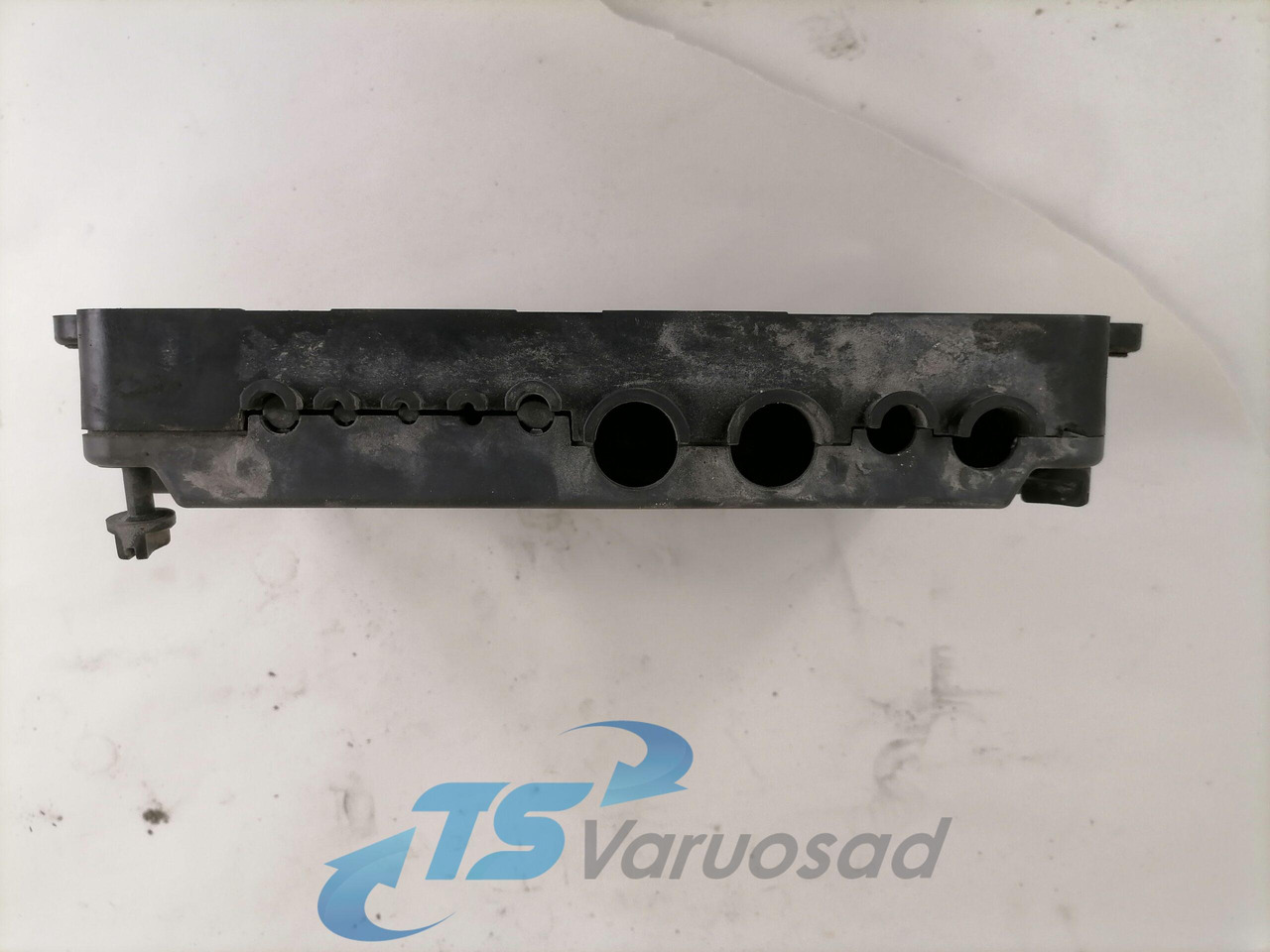 Volvo Fuse box 21717590 - Osigurač za Kamion: slika 5 Volvo Fuse box 21717590 - Osigurač za Kamion: slika 5