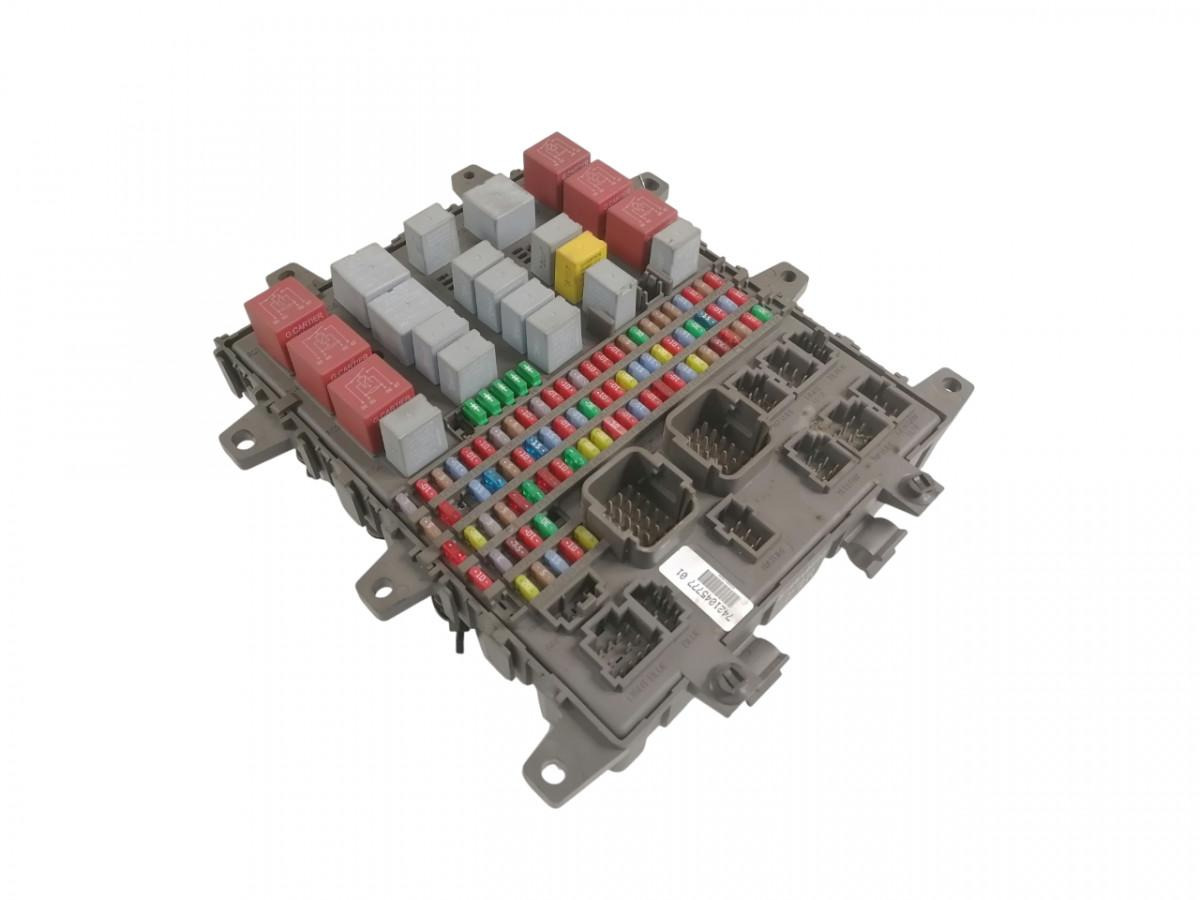 Volvo Kaitsmepaneel 7421045777 - Osigurač za Kamion: slika 1 Volvo Kaitsmepaneel 7421045777 - Osigurač za Kamion: slika 1