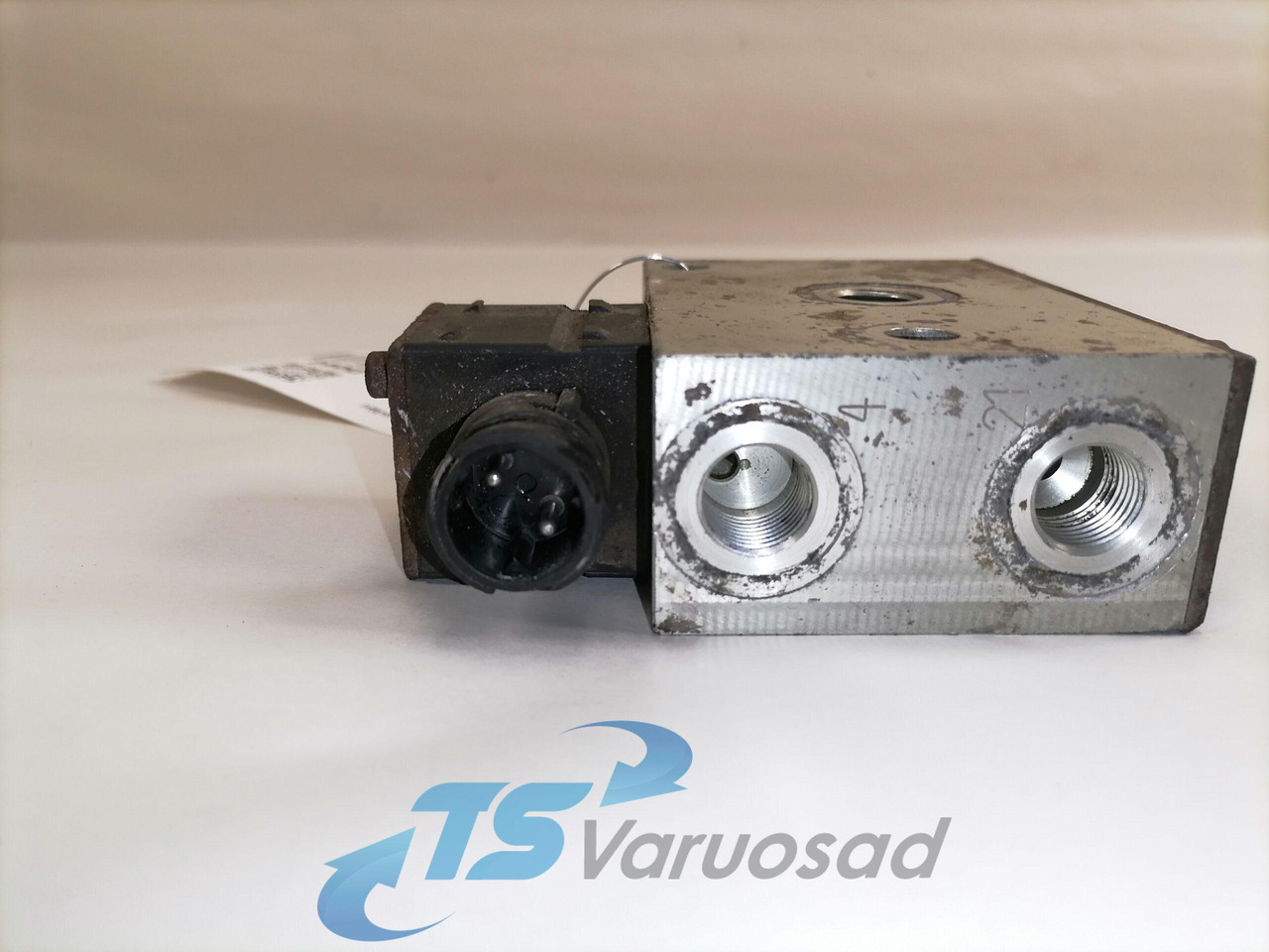 Volvo Õhuklapp (Remonditud) 3944715 - Kočioni ventil za Kamion: slika 3 Volvo Õhuklapp (Remonditud) 3944715 - Kočioni ventil za Kamion: slika 3