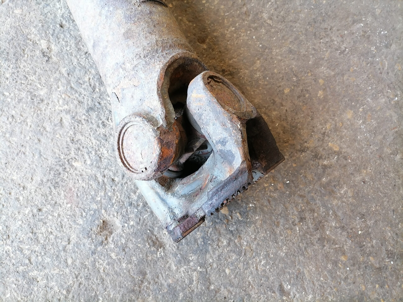 Volvo Propeller shaft 1068155 - Kardansko vratilo za Kamion: slika 3 Volvo Propeller shaft 1068155 - Kardansko vratilo za Kamion: slika 3