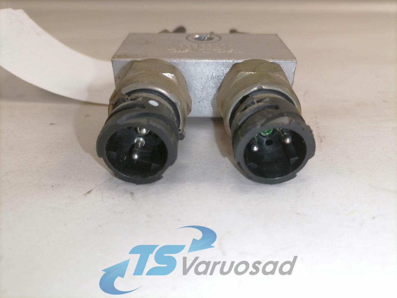 Volvo Sensor, air pressure 20424060 - Senzor za Kamion: slika 3 Volvo Sensor, air pressure 20424060 - Senzor za Kamion: slika 3