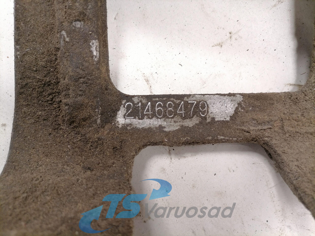 Volvo Volvo roolisüsteemi õlimahuti kandur 21468479 - Servo crevo za Kamion: slika 3 Volvo Volvo roolisüsteemi õlimahuti kandur 21468479 - Servo crevo za Kamion: slika 3