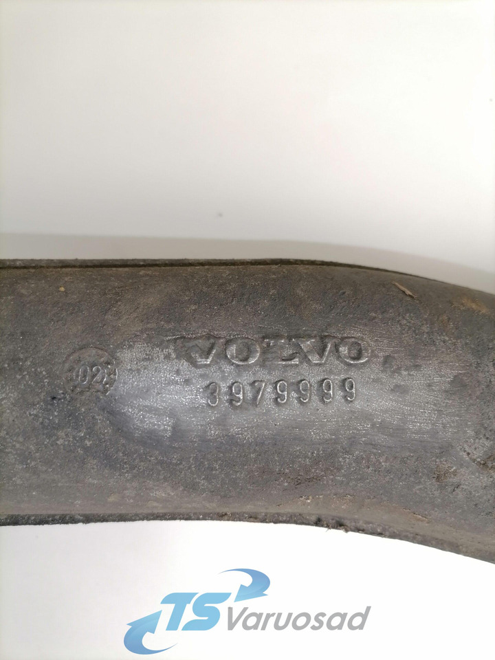 Volvo intercooler pipe 3979999 - Hladnjak za Kamion: slika 3 Volvo intercooler pipe 3979999 - Hladnjak za Kamion: slika 3