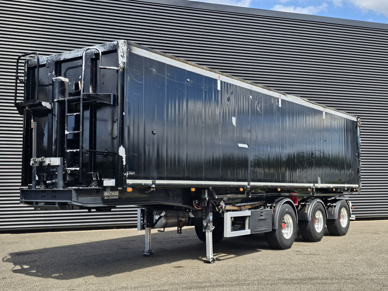 Bulthuis TATA23 / ALU TIPPER 58 m3 / STEERING AXLE - Poluprikolica istovarivača: slika 1 Bulthuis TATA23 / ALU TIPPER 58 m3 / STEERING AXLE - Poluprikolica istovarivača: slika 1