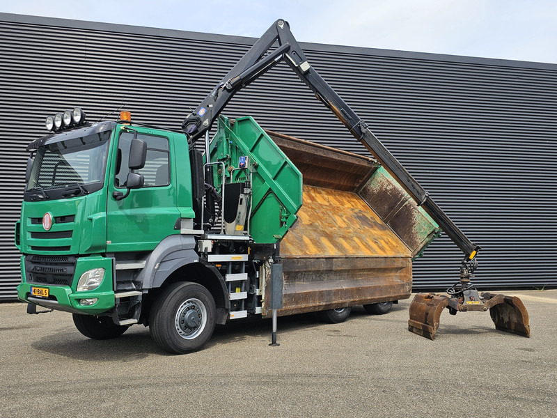 DAF TATRA T158/II 6X6 / HMF Z CRANE + 2 SIDE TIPPER - Istovarivač, Kamion sa dizalicom: slika 4 DAF TATRA T158/II 6X6 / HMF Z CRANE + 2 SIDE TIPPER - Istovarivač, Kamion sa dizalicom: slika 4