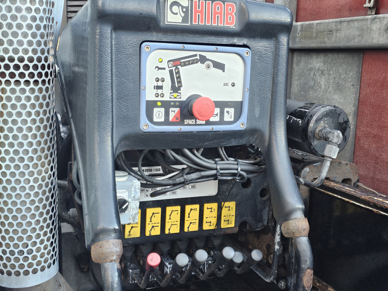 MAN TGL 12.220 / HIAB CRANE / MACHINE TRANSPORT - Kamion sa tovarnim sandukom, Kamion sa dizalicom: slika 3 MAN TGL 12.220 / HIAB CRANE / MACHINE TRANSPORT - Kamion sa tovarnim sandukom, Kamion sa dizalicom: slika 3