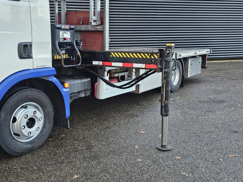 MAN TGL 12.220 / HIAB CRANE / MACHINE TRANSPORT - Kamion sa dizalicom: slika 4 MAN TGL 12.220 / HIAB CRANE / MACHINE TRANSPORT - Kamion sa dizalicom: slika 4