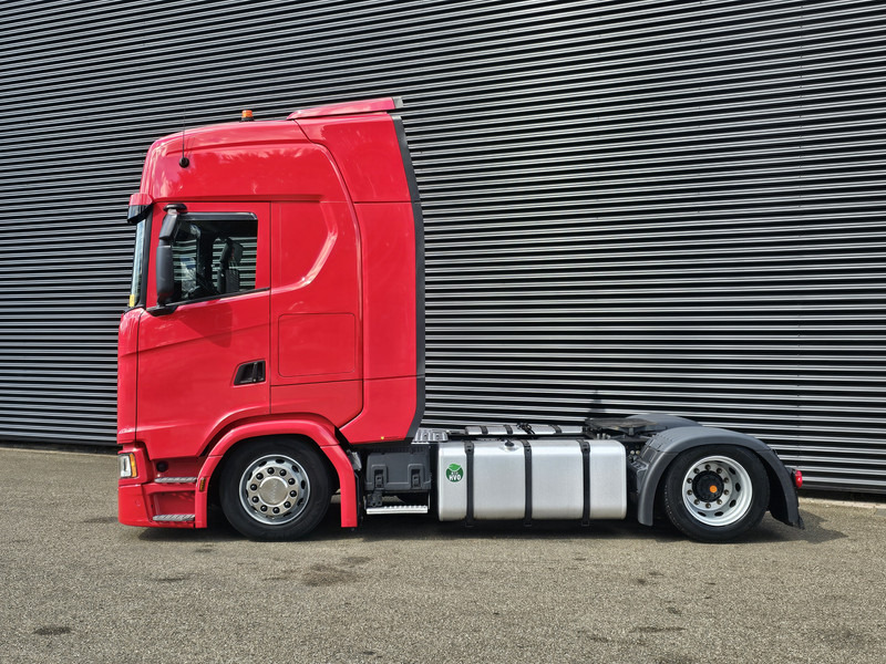Scania S500 / MEGA / 4X2 / LOWDECK / PARKING-COOLER / RETARDER - Tegljač: slika 4 Scania S500 / MEGA / 4X2 / LOWDECK / PARKING-COOLER / RETARDER - Tegljač: slika 4