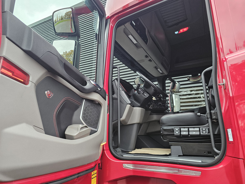 Tegljač Scania S660 V8 6x2/4 / RETARDER / HYDRAULIC / FULL AIR: slika 12