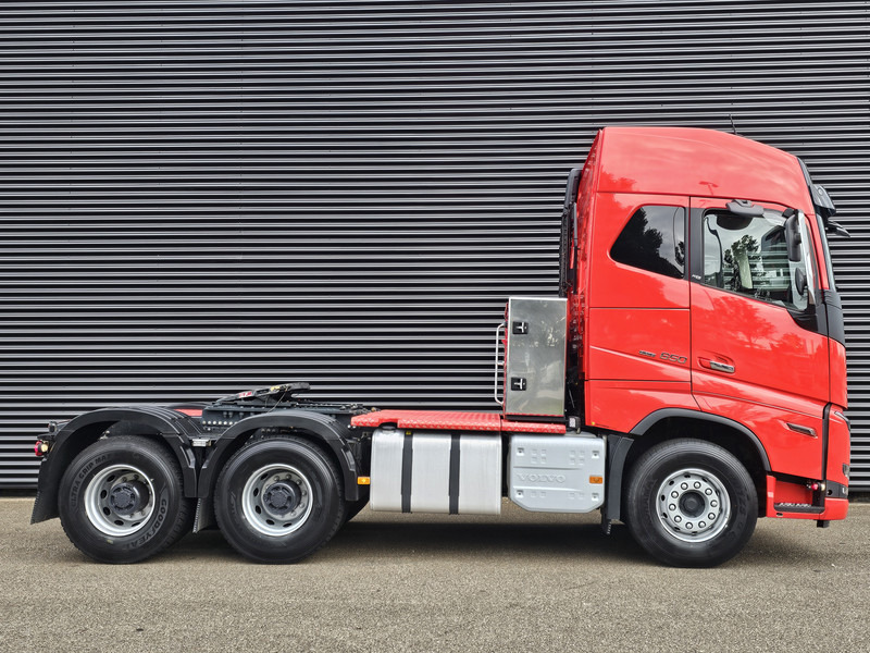Volvo FH 16 650 / 6x4 BOOGIE / HYDRAULIC / RETARDER / 100T - Tegljač: slika 5 Volvo FH 16 650 / 6x4 BOOGIE / HYDRAULIC / RETARDER / 100T - Tegljač: slika 5