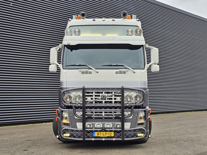 Volvo FH400 4X2 / SHOWTRUCK / SPECIAL / EXHAUST VALVE - Tegljač: slika 3 Volvo FH400 4X2 / SHOWTRUCK / SPECIAL / EXHAUST VALVE - Tegljač: slika 3