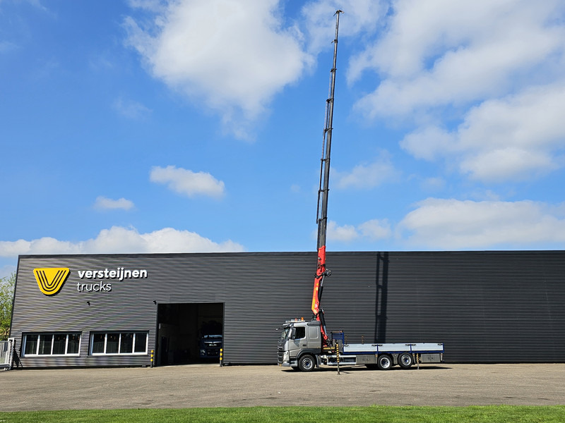 Volvo FM 410 6x2-4 / PALFINGER 33 t/m CRANE + WINCH / KRAN / GRUA - Kamion sa tovarnim sandukom, Kamion sa dizalicom: slika 4 Volvo FM 410 6x2-4 / PALFINGER 33 t/m CRANE + WINCH / KRAN / GRUA - Kamion sa tovarnim sandukom, Kamion sa dizalicom: slika 4