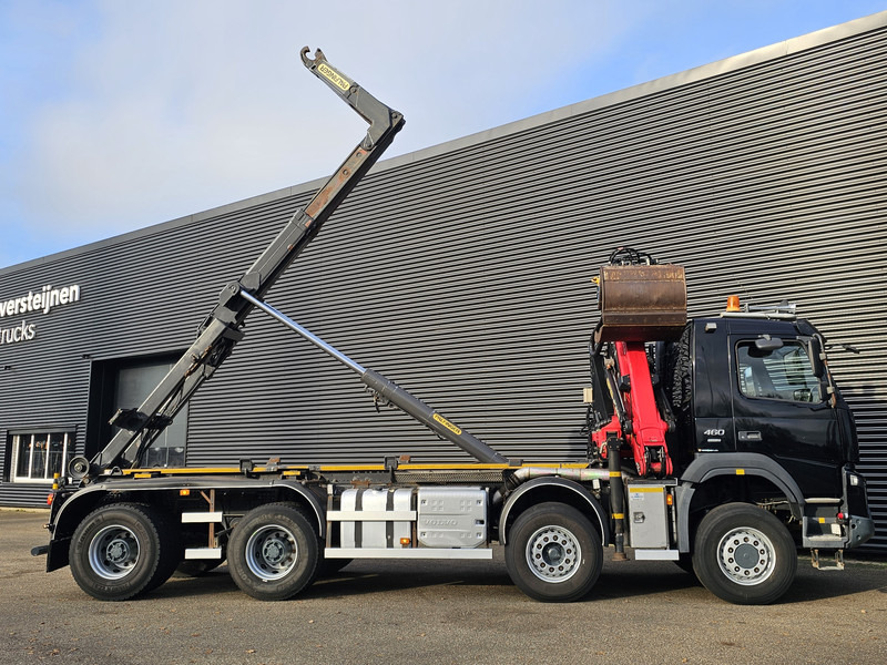 Volvo FM 460 8x6 / PALFINGER EPSILON / HOOKLIFT - Kamion sa hidrauličnom kukom, Kamion sa dizalicom: slika 3 Volvo FM 460 8x6 / PALFINGER EPSILON / HOOKLIFT - Kamion sa hidrauličnom kukom, Kamion sa dizalicom: slika 3
