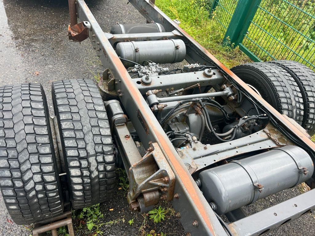 DAF LF 45.220 12 to. for PARTS no engine no gearbox! DAF LF 45.220 12 to. for PARTS no engine no gearbox! - Kamion sa ceradom: slika 2 DAF LF 45.220 12 to. for PARTS no engine no gearbox! DAF LF 45.220 12 to. for PARTS no engine no gearbox! - Kamion sa ceradom: slika 2