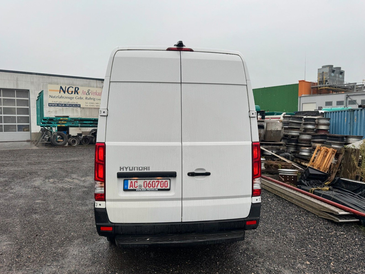 Furgon Hyundai H350 Kasten Kasten L3H2 Profi Kurz / Hoch: slika 12 Furgon Hyundai H350 Kasten Kasten L3H2 Profi Kurz / Hoch: slika 12