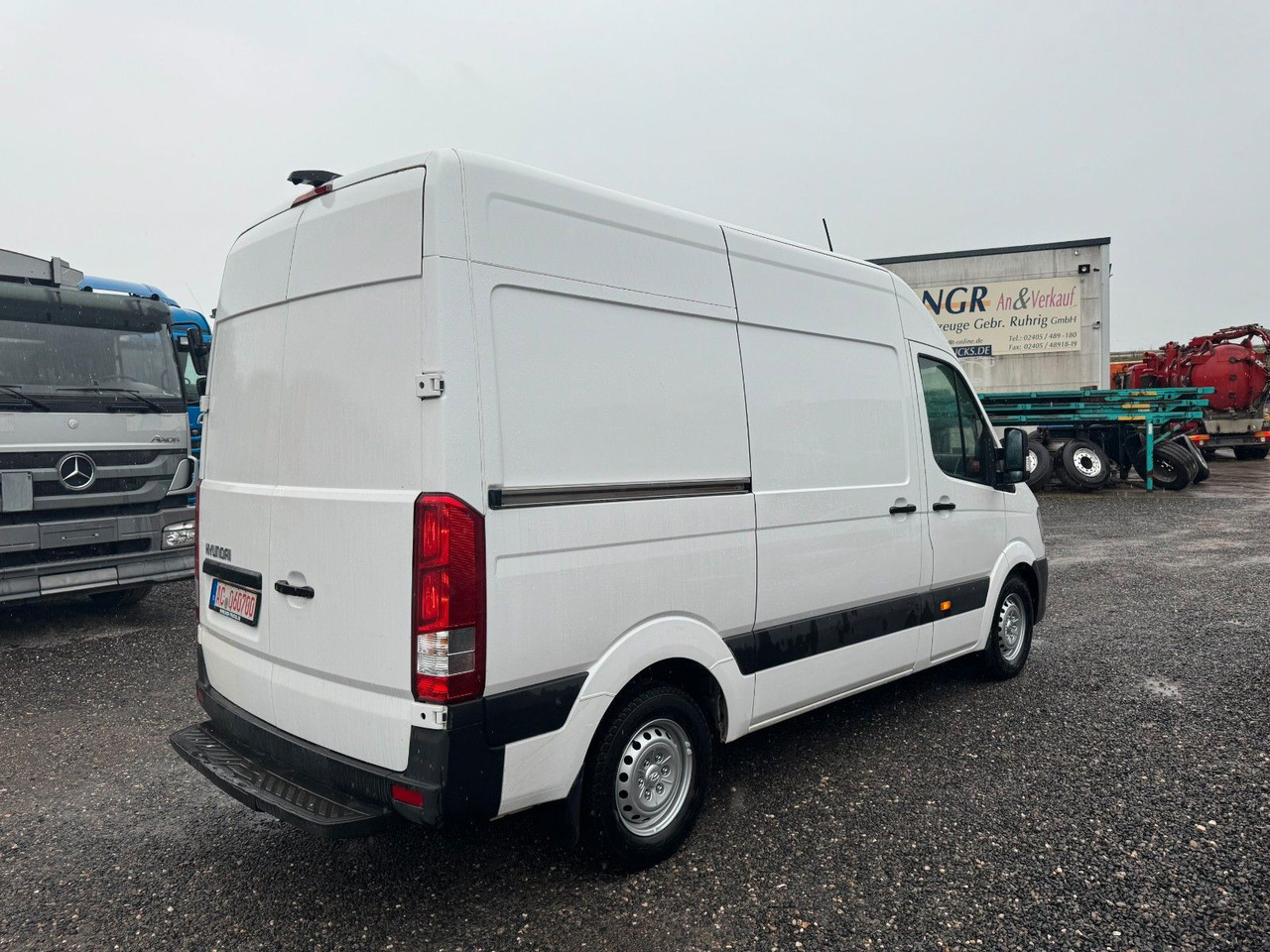 Hyundai H350 Kasten Kasten L3H2 Profi Kurz / Hoch - Furgon: slika 1 Hyundai H350 Kasten Kasten L3H2 Profi Kurz / Hoch - Furgon: slika 1
