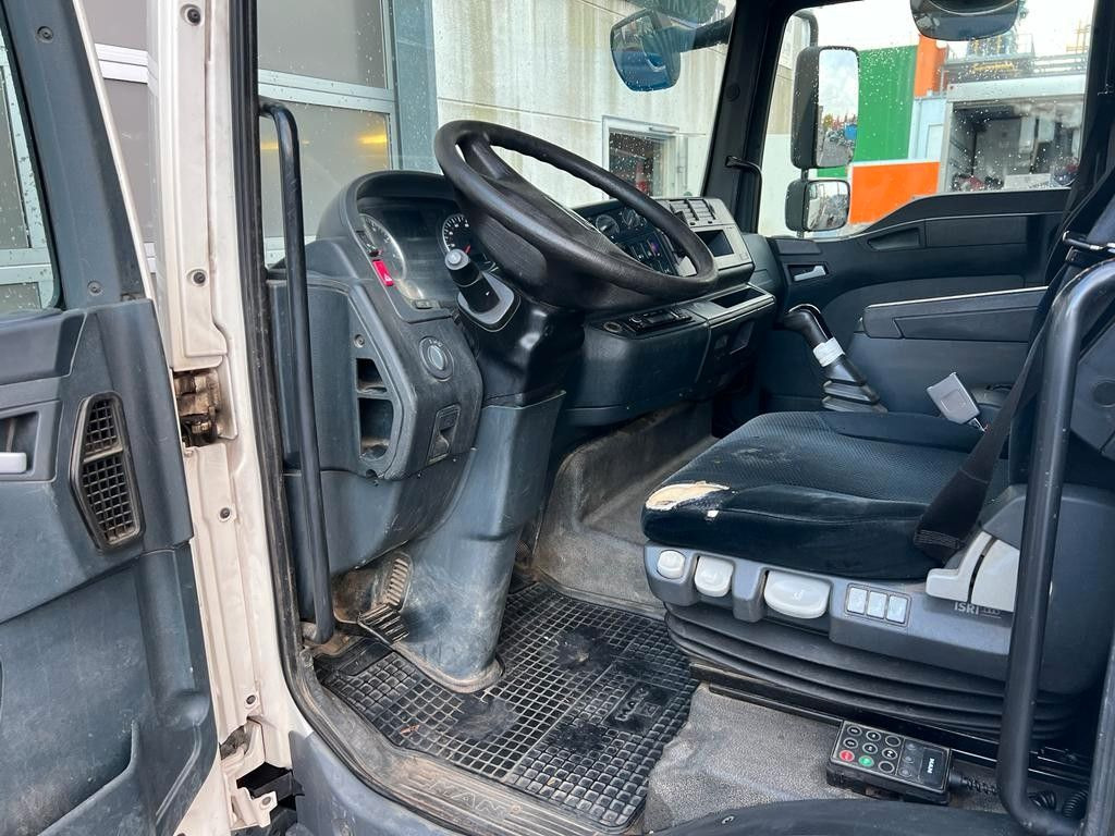 MAN 8.180 4X2 offene Pritsche MAN 8.180 4X2 offene Pritsche - Dostavno vozilo s ravnom platformom: slika 5 MAN 8.180 4X2 offene Pritsche MAN 8.180 4X2 offene Pritsche - Dostavno vozilo s ravnom platformom: slika 5