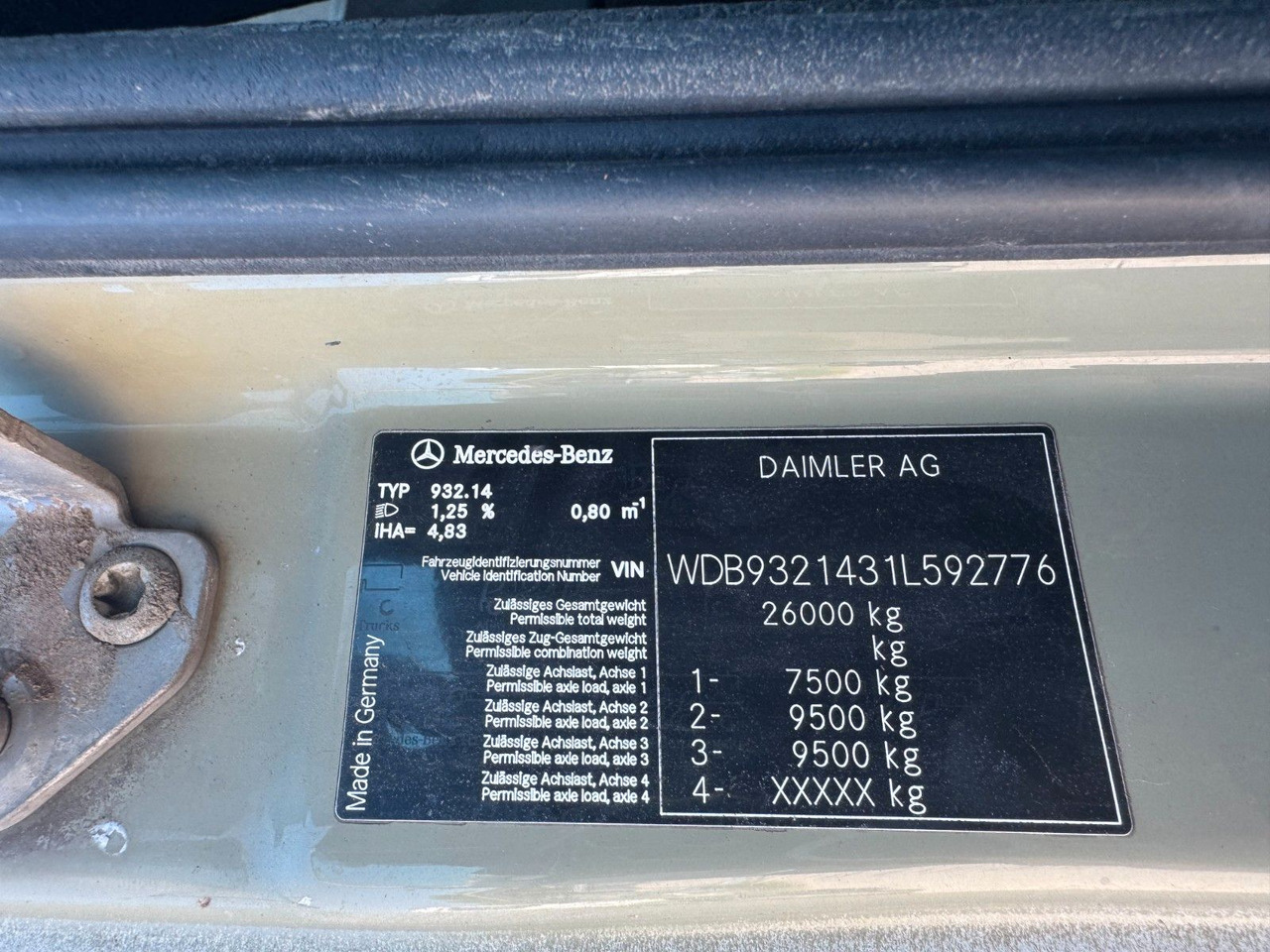 Mercedes-Benz 2644 6X4 VDL Abroller mit 3,90 Radstand Blatt BL - Kamion sa hidrauličnom kukom: slika 3 Mercedes-Benz 2644 6X4 VDL Abroller mit 3,90 Radstand Blatt BL - Kamion sa hidrauličnom kukom: slika 3