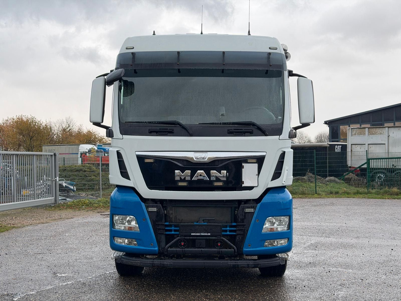 MAN 18.480 4x4 Hydro Drive | Stand-Klima | Kipphydr. - Tegljač: slika 3 MAN 18.480 4x4 Hydro Drive | Stand-Klima | Kipphydr. - Tegljač: slika 3