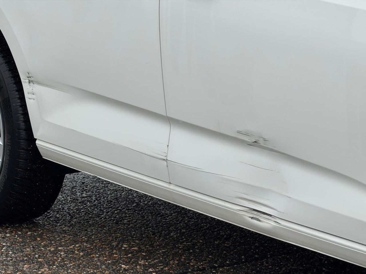 Volkswagen Caddy 4x2 | 2,0 TDI | Klima | PDC | Spurhalteass - Putnički kombi: slika 4 Volkswagen Caddy 4x2 | 2,0 TDI | Klima | PDC | Spurhalteass - Putnički kombi: slika 4