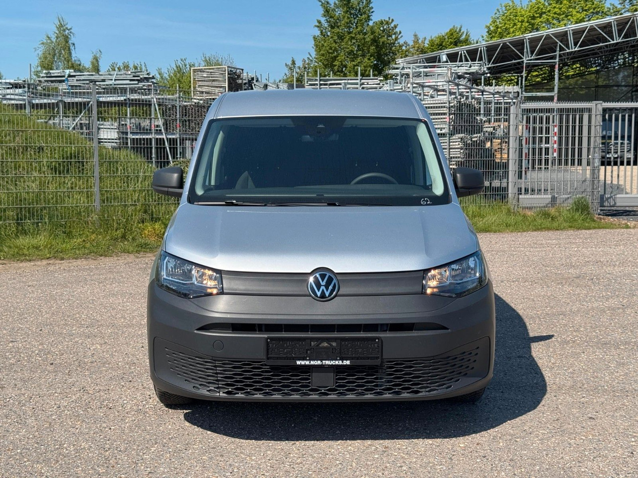 Volkswagen Caddy 4x2 | Klima | AHK | PDC | Spurhalteass. - Putnički kombi: slika 2 Volkswagen Caddy 4x2 | Klima | AHK | PDC | Spurhalteass. - Putnički kombi: slika 2