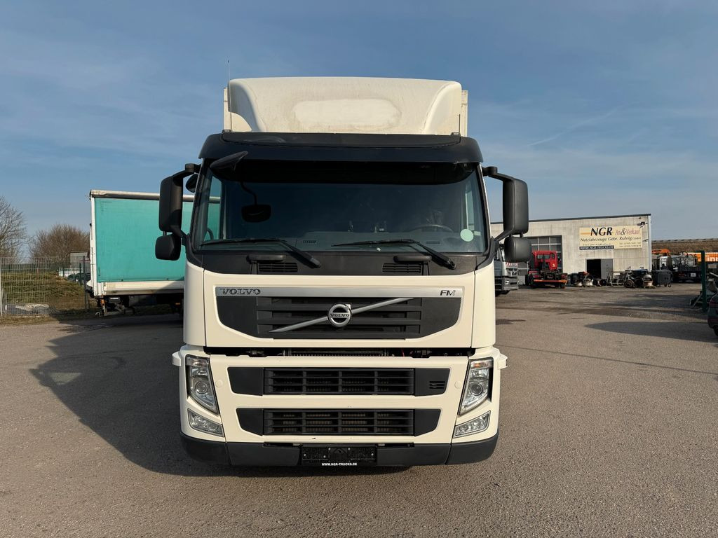 Volvo FM 410 6X2 Kühlkoffer mit Carrier Diesel & Strom Volvo FM 410 6X2 Kühlkoffer mit Carrier Diesel & Strom - Hladnjača: slika 5 Volvo FM 410 6X2 Kühlkoffer mit Carrier Diesel & Strom Volvo FM 410 6X2 Kühlkoffer mit Carrier Diesel & Strom - Hladnjača: slika 5