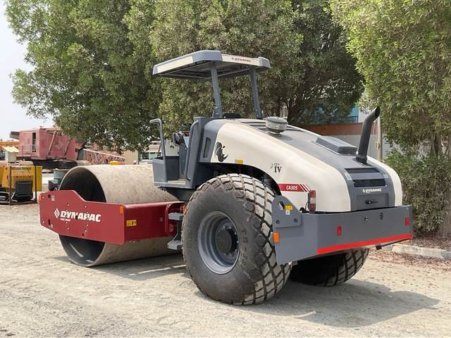 Dynapac CA305 - Kompaktor: slika 2 Dynapac CA305 - Kompaktor: slika 2