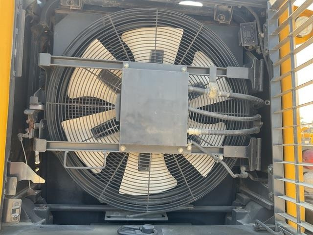 Komatsu WA470-7 - Utovarivač točkaš: slika 5 Komatsu WA470-7 - Utovarivač točkaš: slika 5