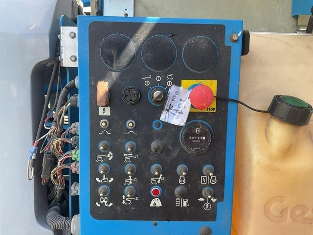 Zglobna platforma Genie Z34: slika 7 Zglobna platforma Genie Z34: slika 7