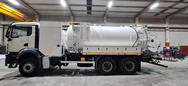 MAN TGS33.400 Jetter - Vakuumska cisterna: slika 3 MAN TGS33.400 Jetter - Vakuumska cisterna: slika 3