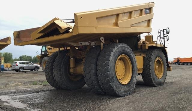 CAT 777F - Kiper sa krutom šasijom/ Kiper za kamen: slika 3 CAT 777F - Kiper sa krutom šasijom/ Kiper za kamen: slika 3
