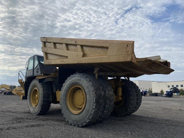CAT 777F - Kiper sa krutom šasijom/ Kiper za kamen: slika 2 CAT 777F - Kiper sa krutom šasijom/ Kiper za kamen: slika 2