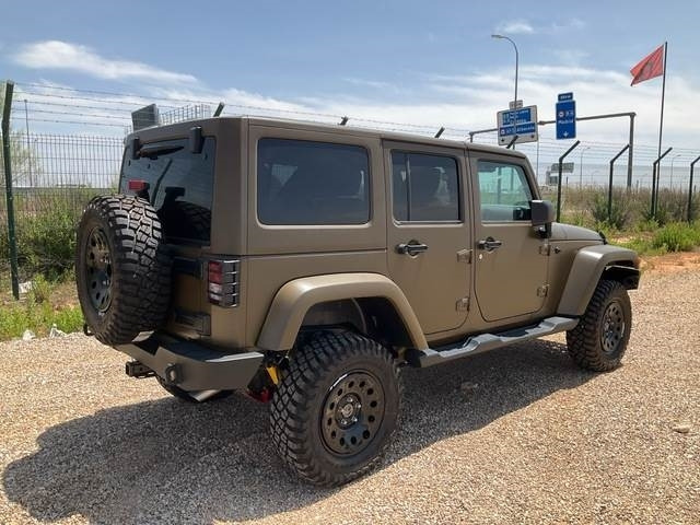 Jeep Wrangler JK Command - Automobil: slika 3 Jeep Wrangler JK Command - Automobil: slika 3