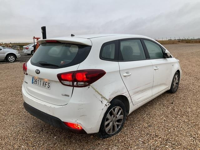 Kia Carens - Automobil: slika 3 Kia Carens - Automobil: slika 3