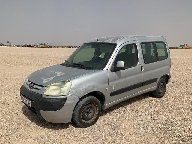 Peugeot Partner - Minibus, Putnički kombi: slika 1 Peugeot Partner - Minibus, Putnički kombi: slika 1