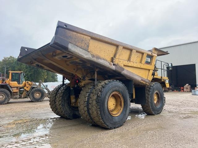 CAT 775D - Kiper sa krutom šasijom/ Kiper za kamen: slika 3 CAT 775D - Kiper sa krutom šasijom/ Kiper za kamen: slika 3