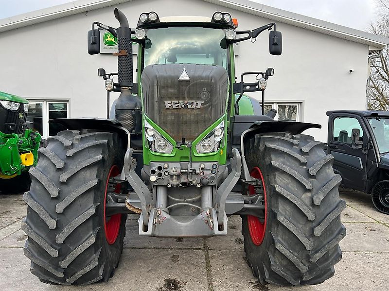 Fendt 826 Vario ProfiPlus NatureGreen - Traktor: slika 3 Fendt 826 Vario ProfiPlus NatureGreen - Traktor: slika 3