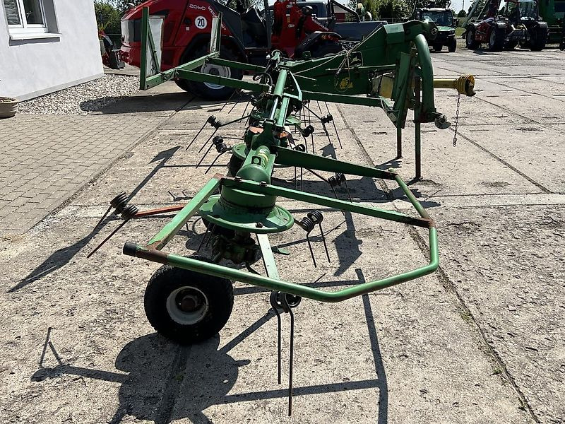 Kuhn GF 630 1MH - John Deere - Prevrtač/ Grabuljač: slika 3 Kuhn GF 630 1MH - John Deere - Prevrtač/ Grabuljač: slika 3