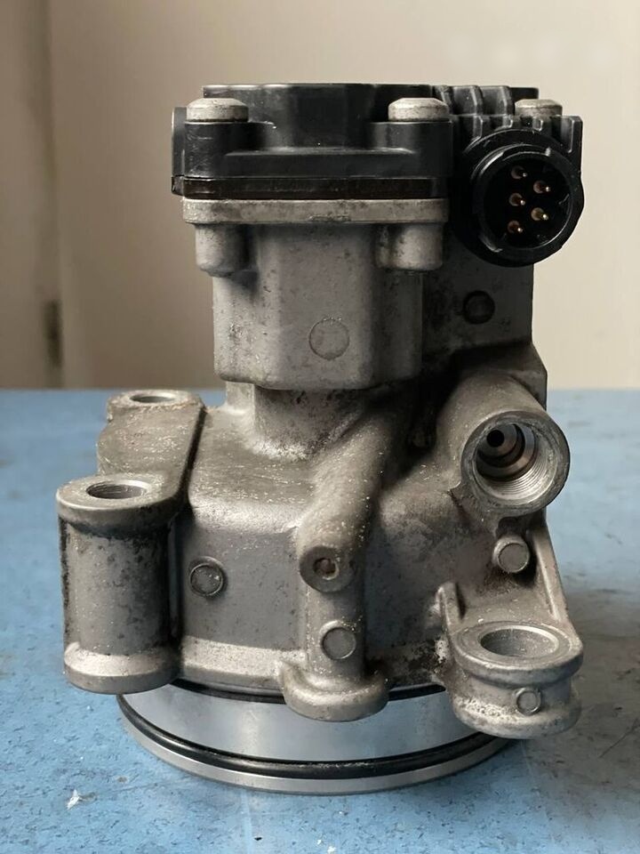 Gebrauchte Actros EPS III Schaltung - Transmisija za Kamion: slika 5 Gebrauchte Actros EPS III Schaltung - Transmisija za Kamion: slika 5