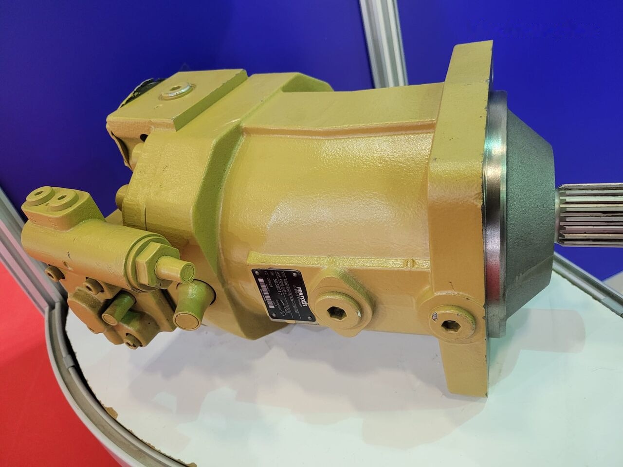 Rexroth R909610364 A6VM160HD1E / 63W for pile driver - Hidraulični motor za Malj za nabijanje: slika 2 Rexroth R909610364 A6VM160HD1E / 63W for pile driver - Hidraulični motor za Malj za nabijanje: slika 2