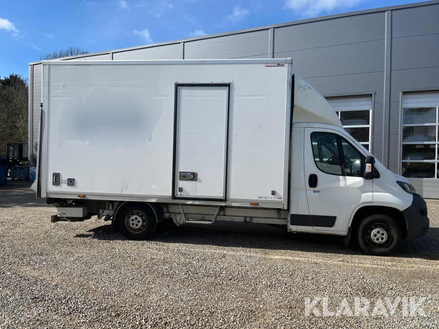 Varebil Peugeot Boxer - Dostavno vozilo sa zatvorenim sandukom: slika 4 Varebil Peugeot Boxer - Dostavno vozilo sa zatvorenim sandukom: slika 4