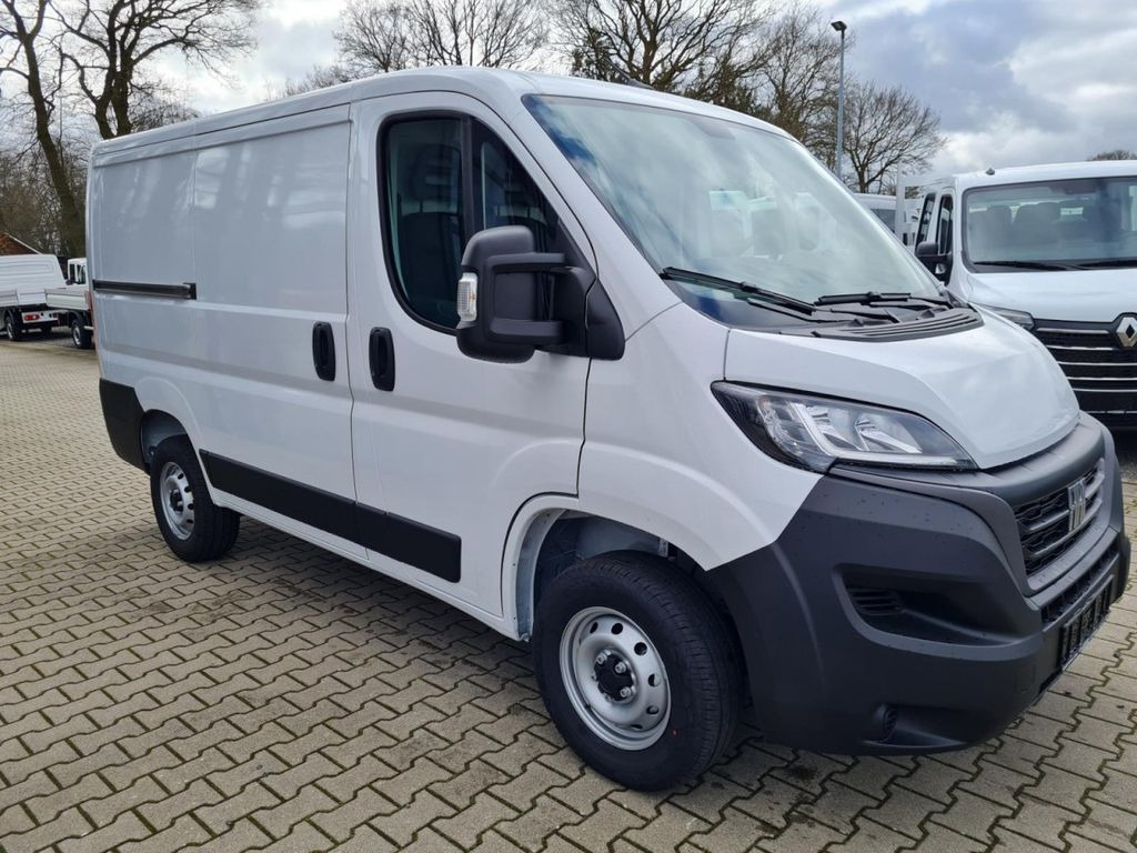 Fiat Ducato 30 Kasten L1H1 Werkstattregale KLIMA PDC - Mali kombi: slika 4 Fiat Ducato 30 Kasten L1H1 Werkstattregale KLIMA PDC - Mali kombi: slika 4