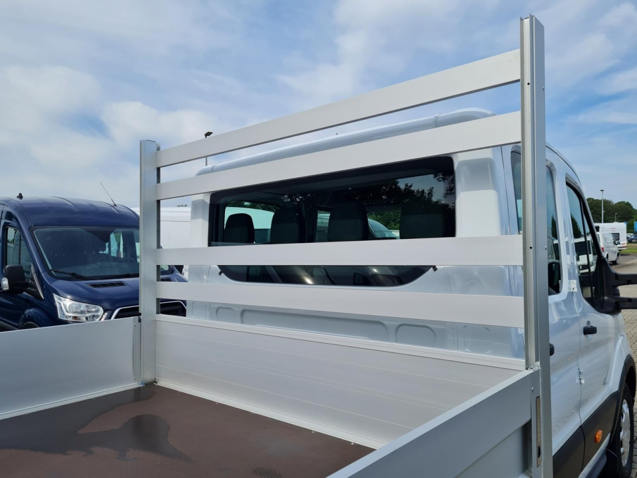 Dostavno vozilo s ravnom platformom, Dostavno vozilo sa duplom kabinom Ford Transit 350 Doka L3 L4 Trend RWD AHK KLIMA TEMPOMAT: slika 17