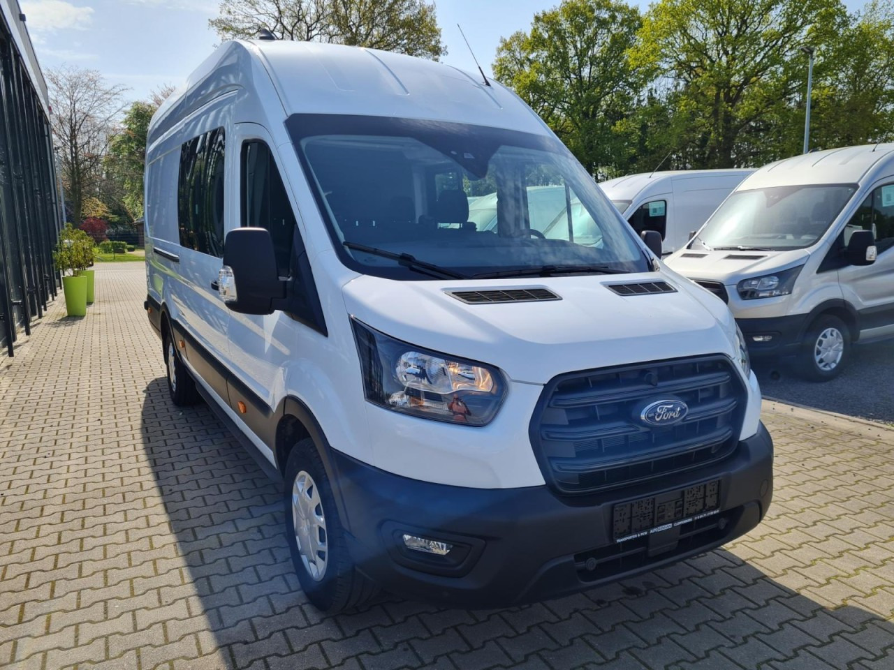 Ford Transit 350 Kasten L4H3 Doka Trend Mixto RWD - Furgon, Dostavno vozilo sa duplom kabinom: slika 2 Ford Transit 350 Kasten L4H3 Doka Trend Mixto RWD - Furgon, Dostavno vozilo sa duplom kabinom: slika 2