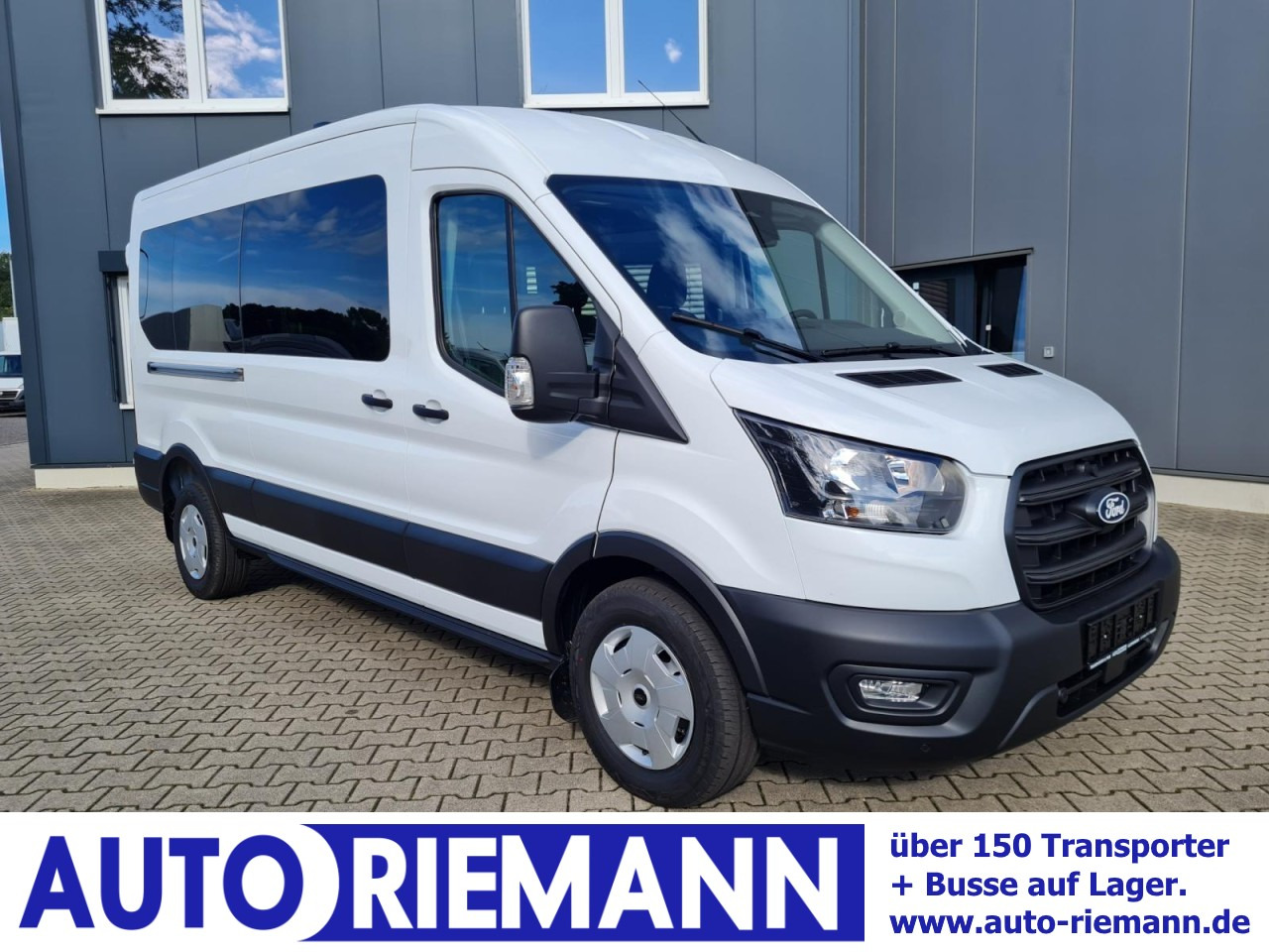 Ford Transit 350 Kombi TDCi L3 AG Trend 9 Sitze AHK KAMERA - Minibus, Putnički kombi: slika 1 Ford Transit 350 Kombi TDCi L3 AG Trend 9 Sitze AHK KAMERA - Minibus, Putnički kombi: slika 1