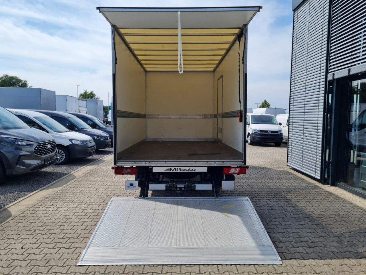 Ford Transit 350 Möbel Koffer LBW Trend AG KLIMA TEMP - Dostavno vozilo sa zatvorenim sandukom: slika 4 Ford Transit 350 Möbel Koffer LBW Trend AG KLIMA TEMP - Dostavno vozilo sa zatvorenim sandukom: slika 4